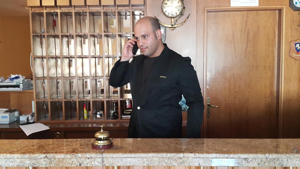 Hotel Menta E Rosmarino Monte SantʼAngelo Buitenkant foto