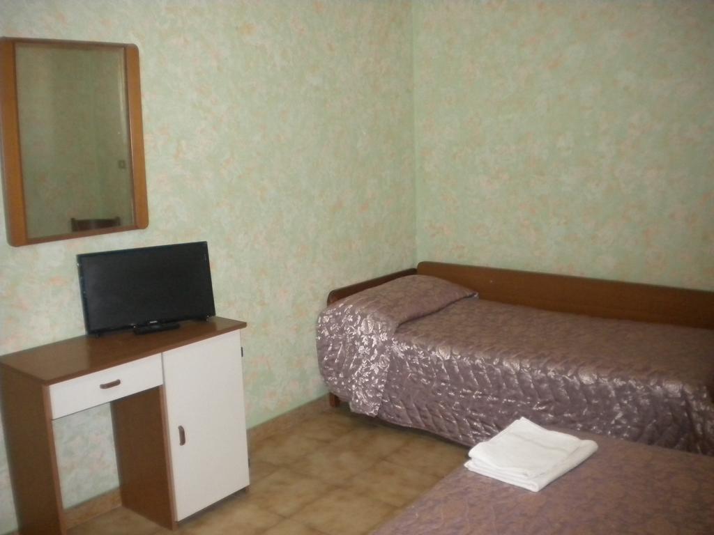 Hotel Menta E Rosmarino Monte SantʼAngelo Buitenkant foto