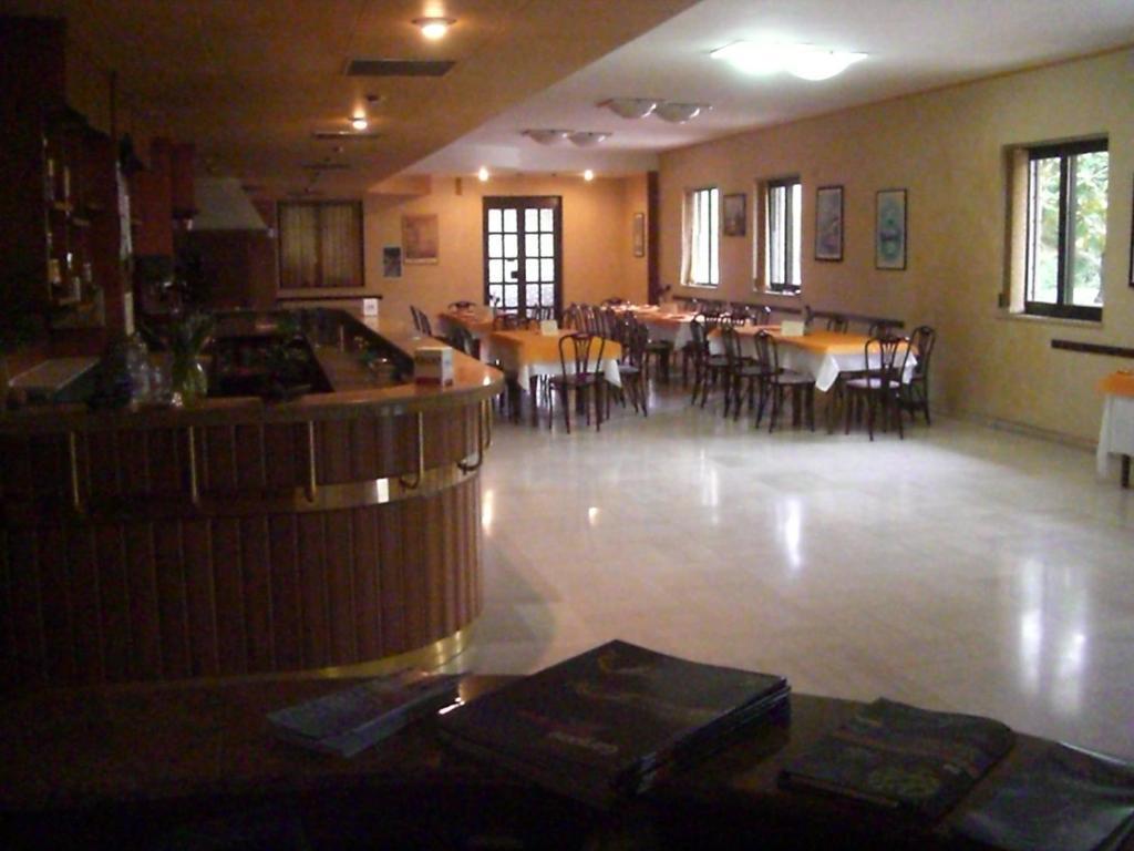 Hotel Menta E Rosmarino Monte SantʼAngelo Buitenkant foto
